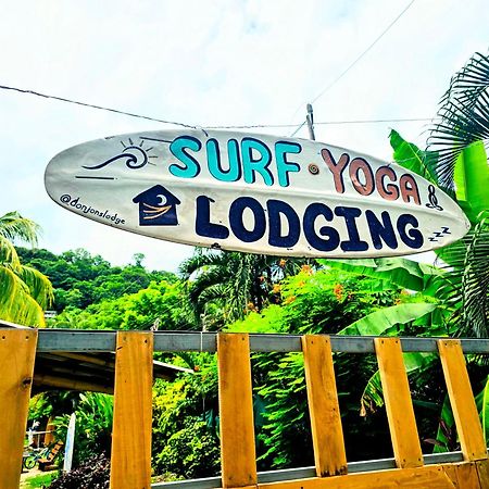 Don Jon'S Surf And Yoga Lodge Playa Santa Teresa  Esterno foto