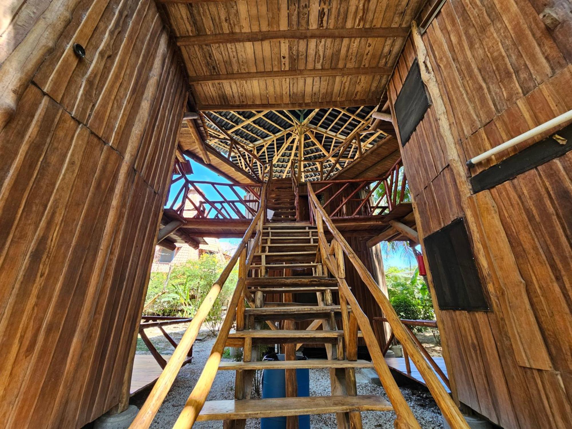 Don Jon'S Surf And Yoga Lodge Playa Santa Teresa  Esterno foto