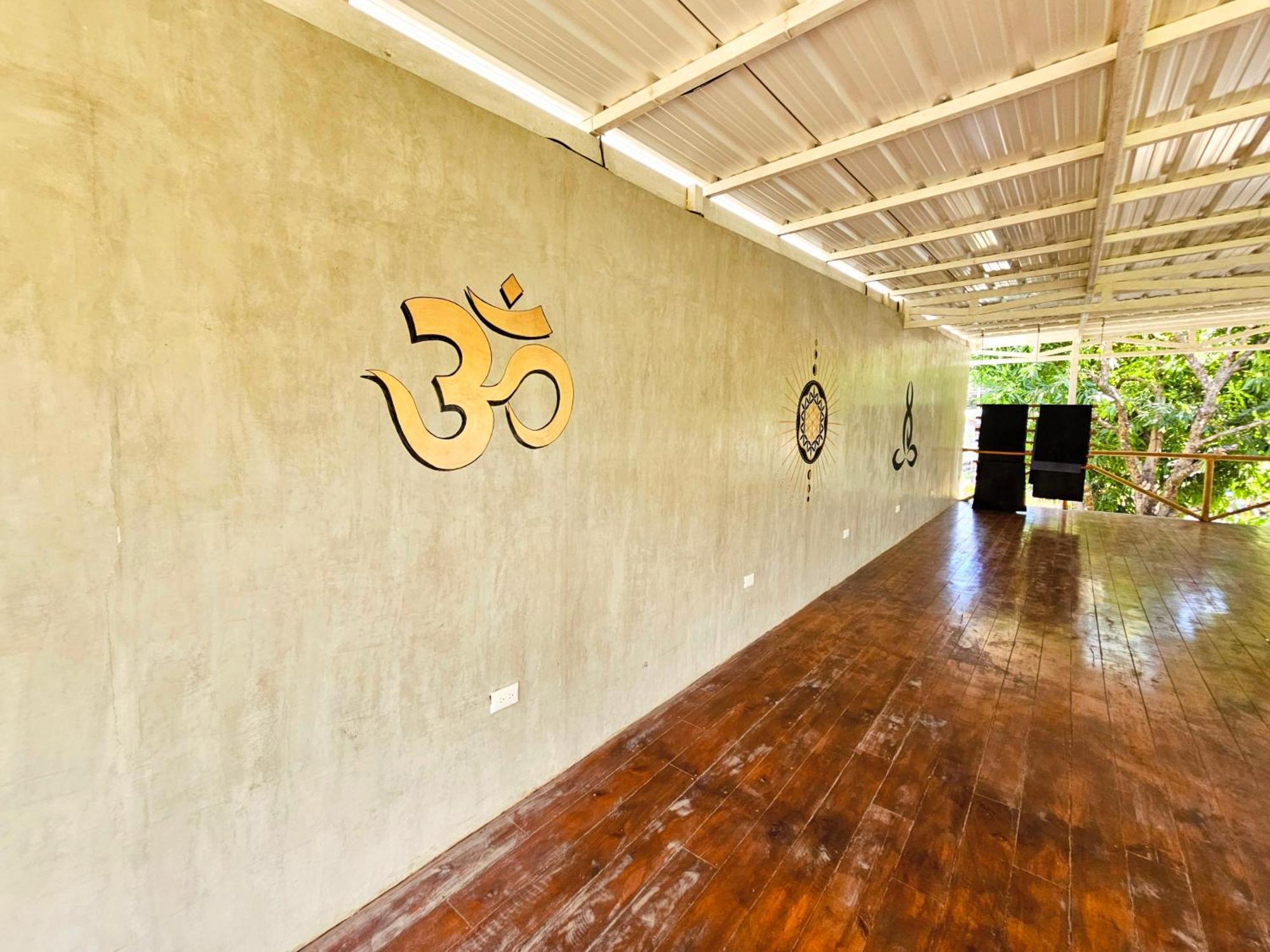 Don Jon'S Surf And Yoga Lodge Playa Santa Teresa  Esterno foto