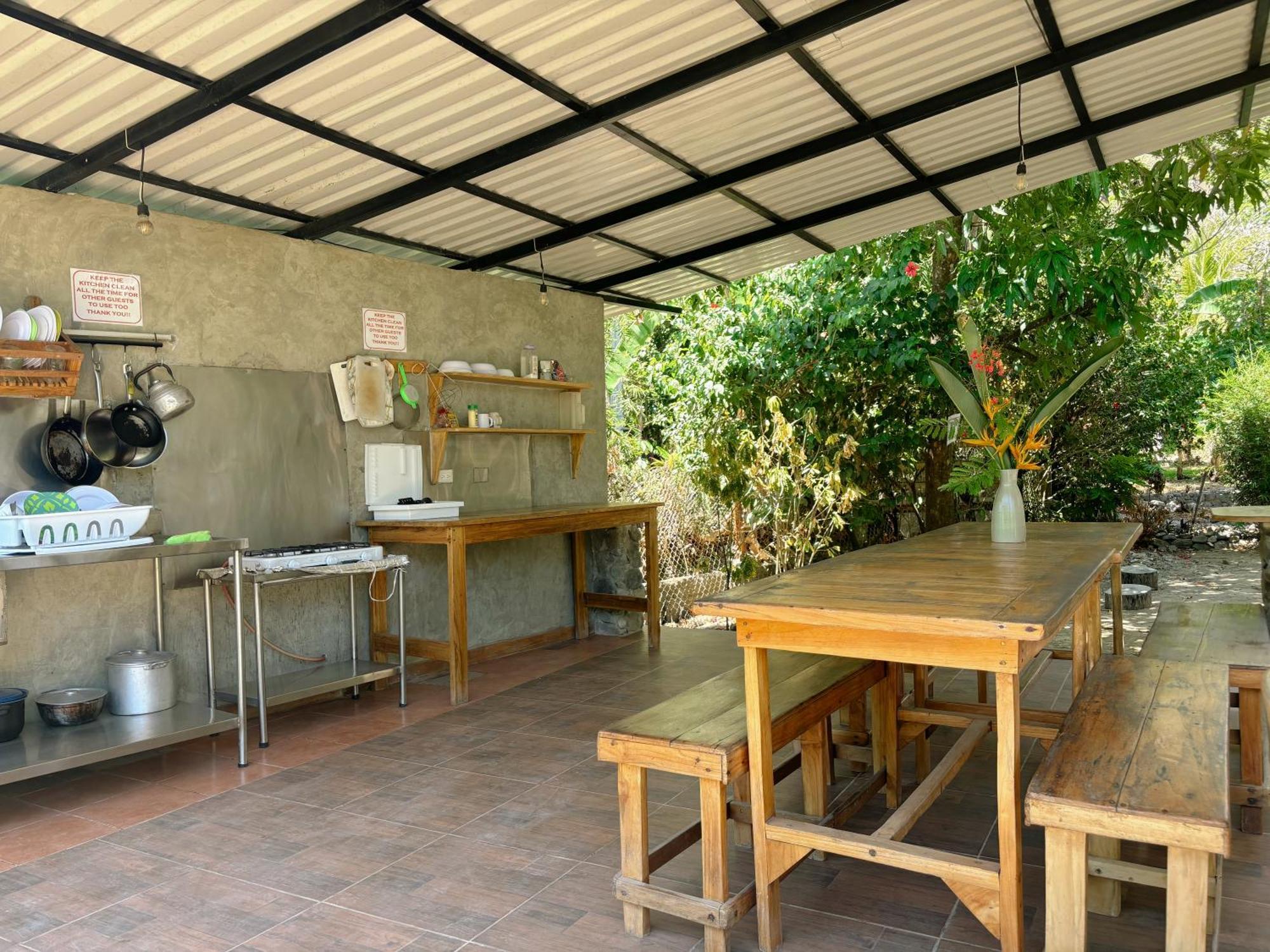 Don Jon'S Surf And Yoga Lodge Playa Santa Teresa  Esterno foto
