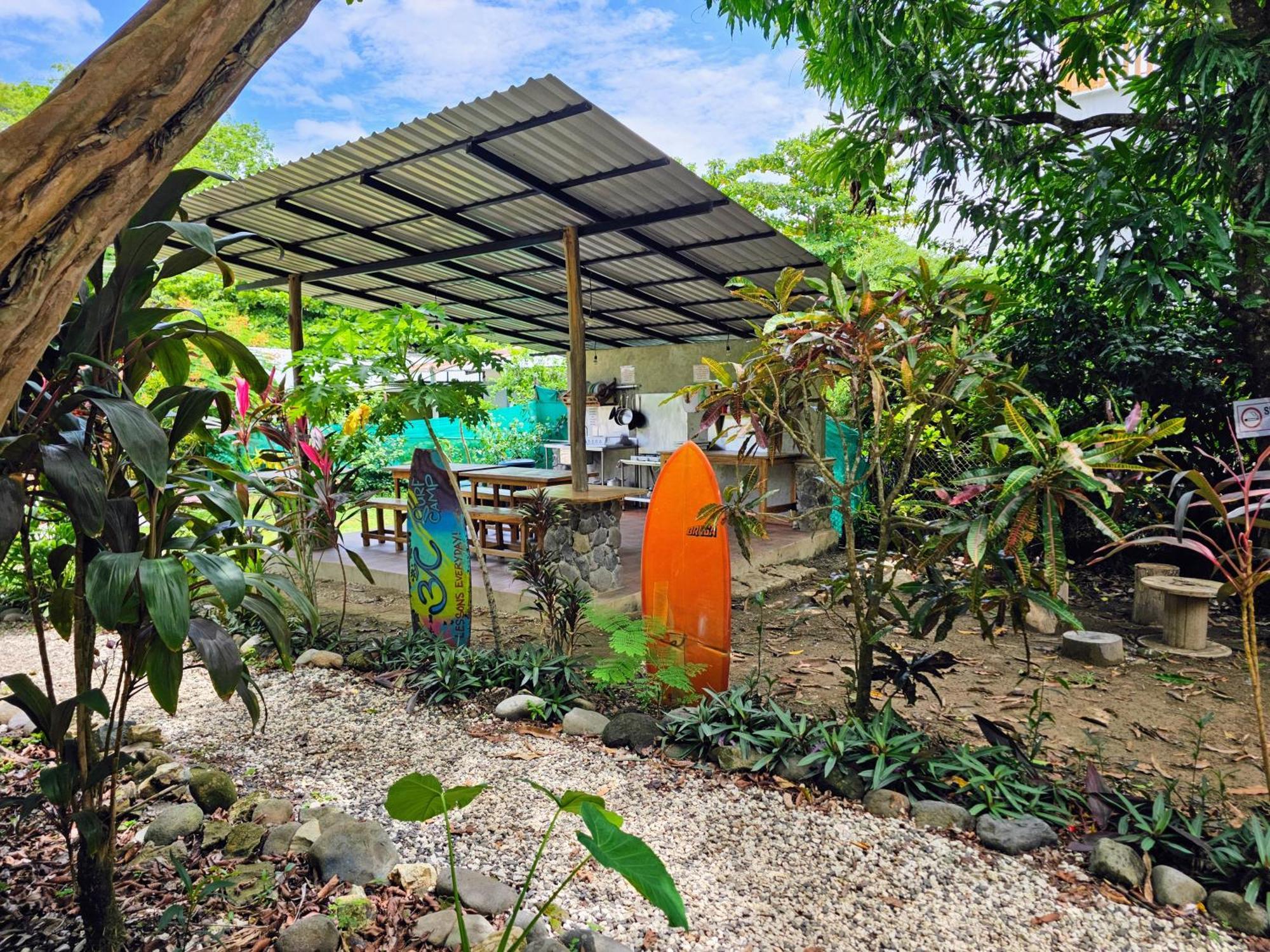 Don Jon'S Surf And Yoga Lodge Playa Santa Teresa  Esterno foto